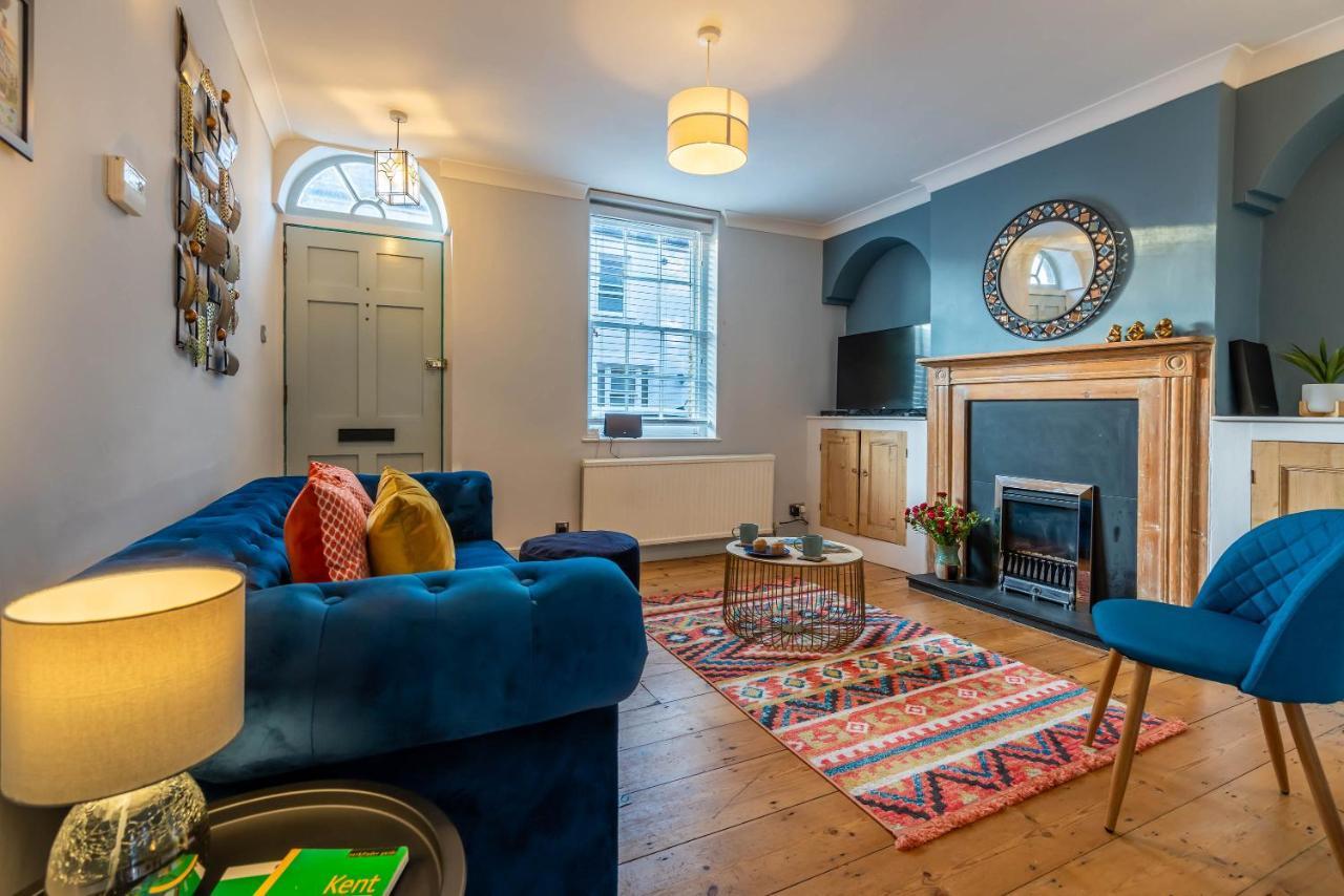 Two Bedroom House In Canterbury City Centre Buitenkant foto
