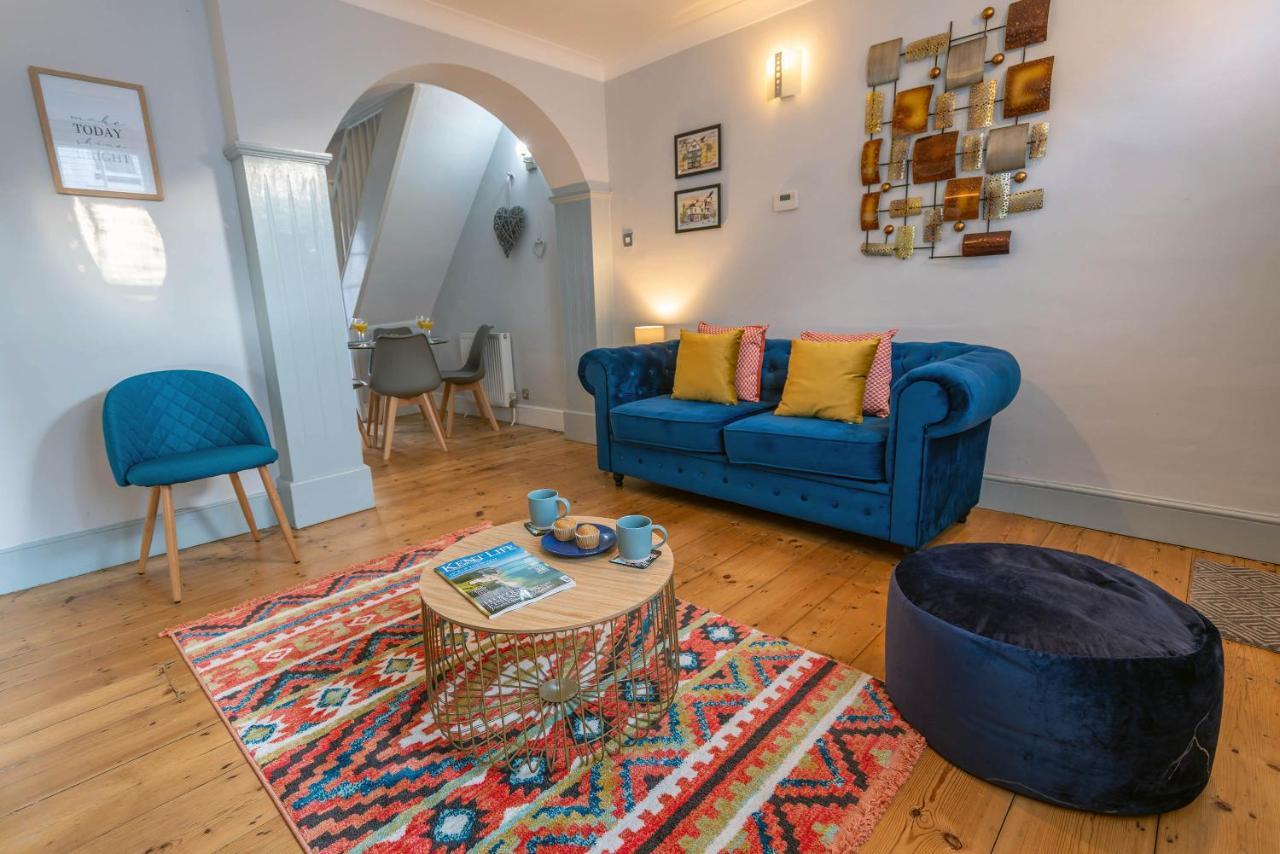 Two Bedroom House In Canterbury City Centre Buitenkant foto